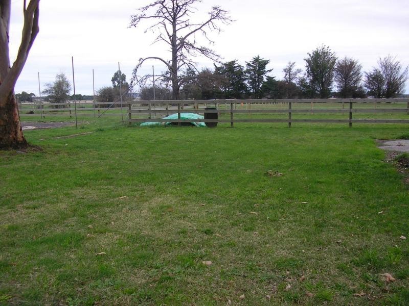 140 Caldermeade Road, Lang Lang VIC 3984