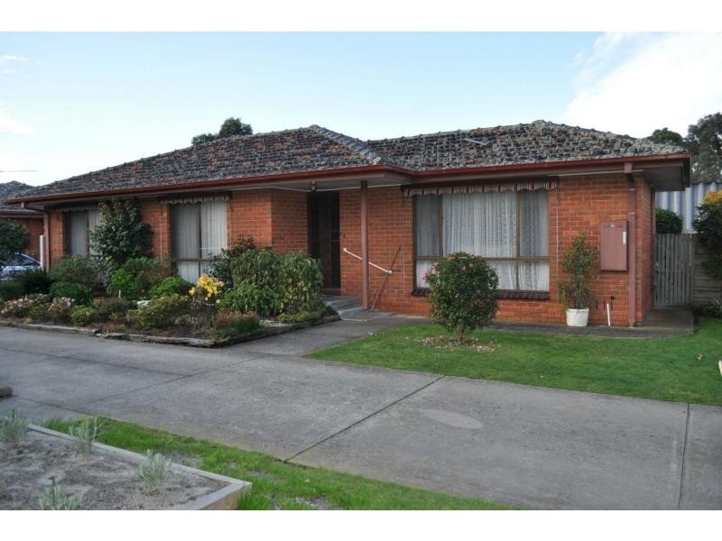 Unit 4/15 Mickle Street, Koo Wee Rup VIC 3981