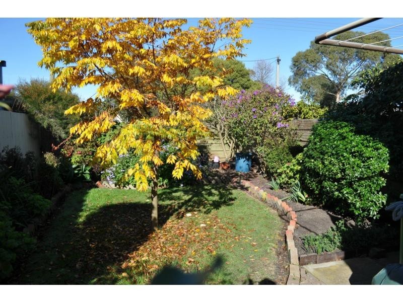 Unit 4/15 Mickle Street, Koo Wee Rup VIC 3981