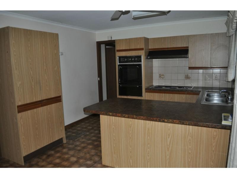 Unit 4/15 Mickle Street, Koo Wee Rup VIC 3981