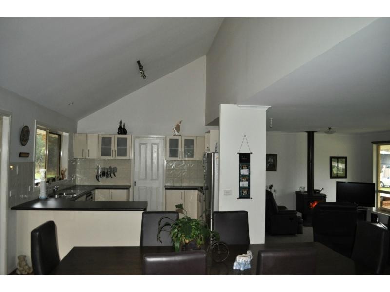 75 Berrys Road, Nyora VIC 3987