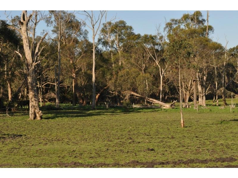 75 Berrys Road, Nyora VIC 3987