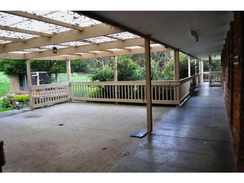 1120 McDonalds Track, Nyora VIC 3987