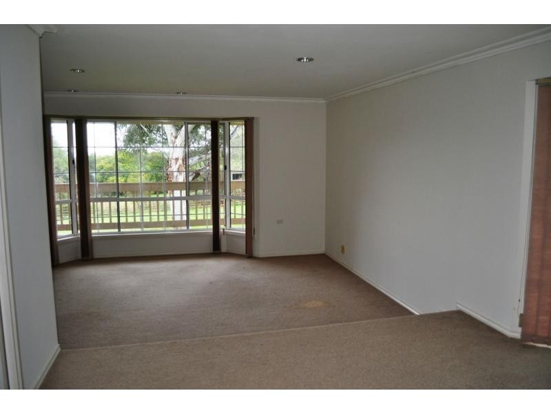 1120 McDonalds Track, Nyora VIC 3987