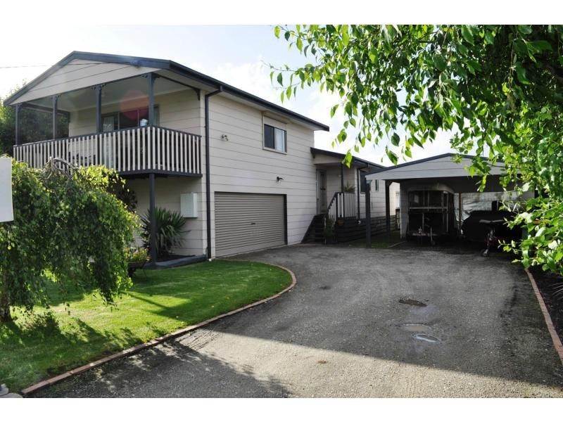 2 Fisher Terrace, Lang Lang VIC 3984