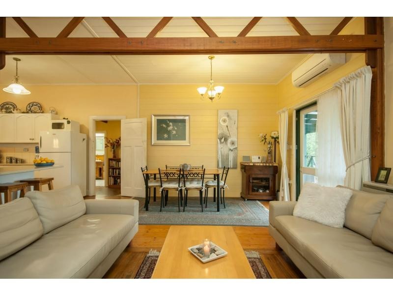 27 Hatchs Road, Nyora VIC 3987