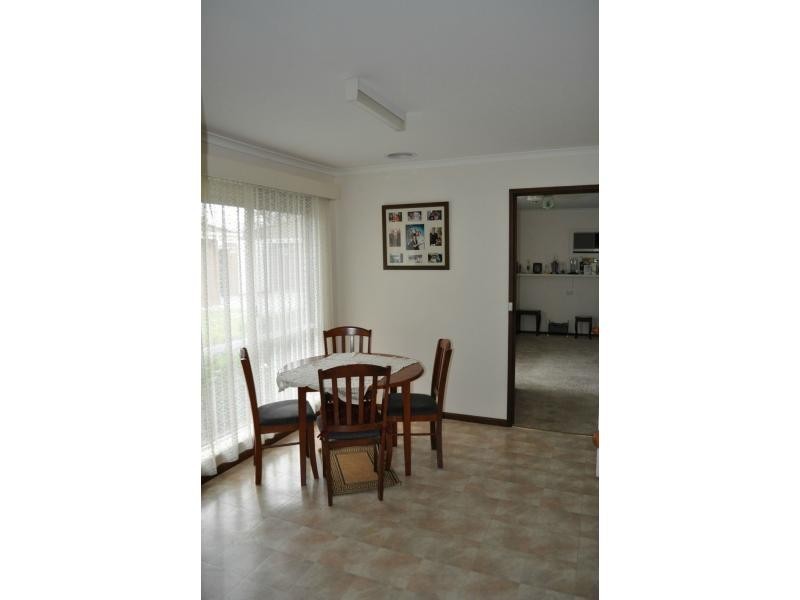 Unit 4/11 Roseberry Street, Lang Lang VIC 3984