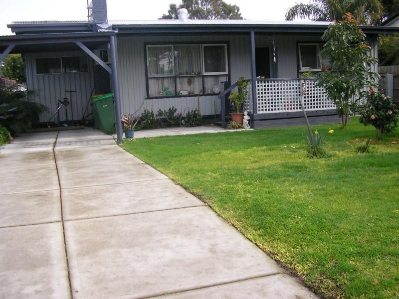 23 Rupert Street, Lang Lang VIC 3984