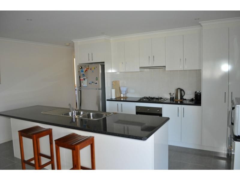 7 Thom Road, Lang Lang VIC 3984