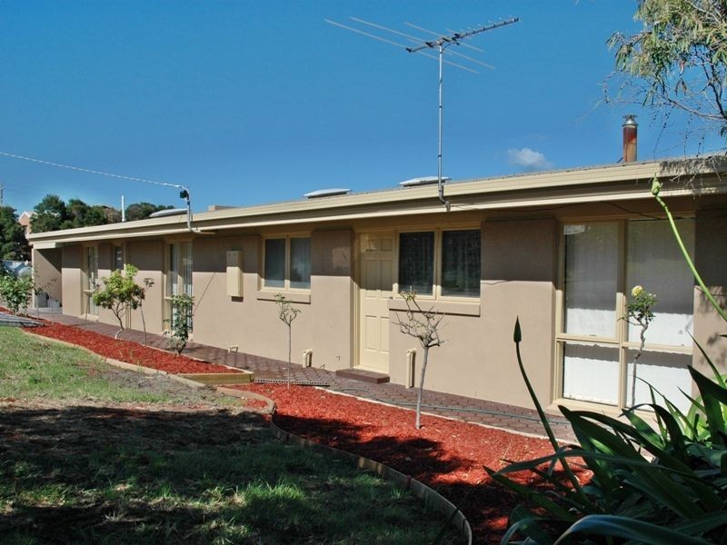 5 Wonthaggi Crescent, San Remo VIC 3925