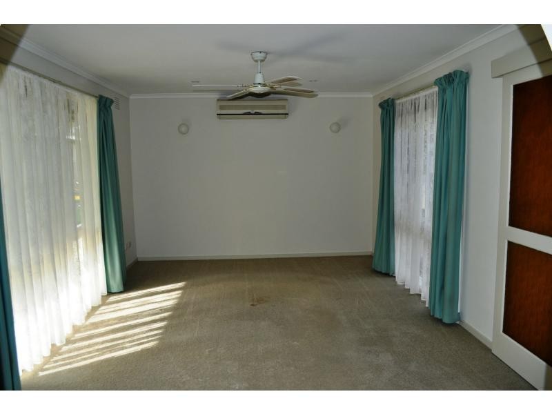 215 Westernport Road, Lang Lang VIC 3984