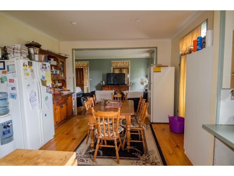 175 Henrys Road, Nyora VIC 3987