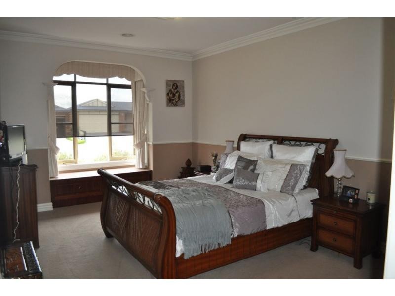 8 Townley Road, Koo Wee Rup VIC 3981