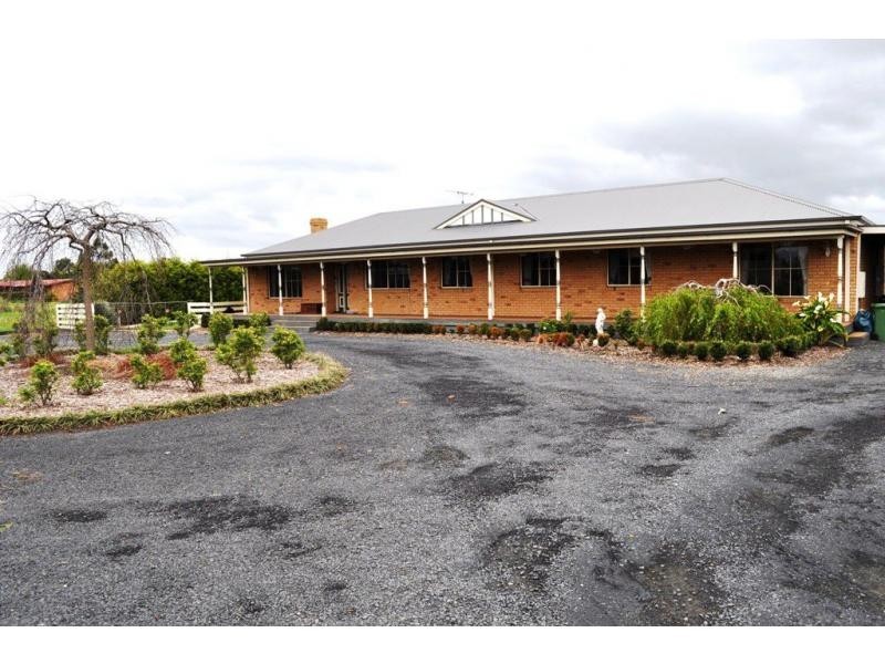 25 Supreme Close, Koo Wee Rup VIC 3981