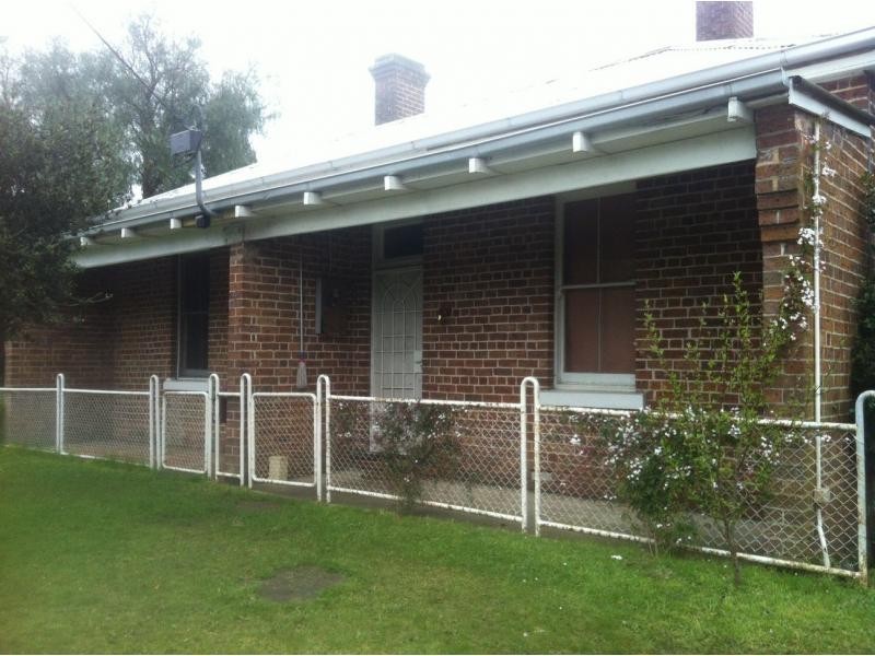 4/B Whitstable Street, Lang Lang VIC 3984