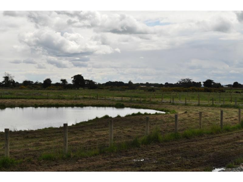 275 McDonald Drain Road, Koo Wee Rup VIC 3981