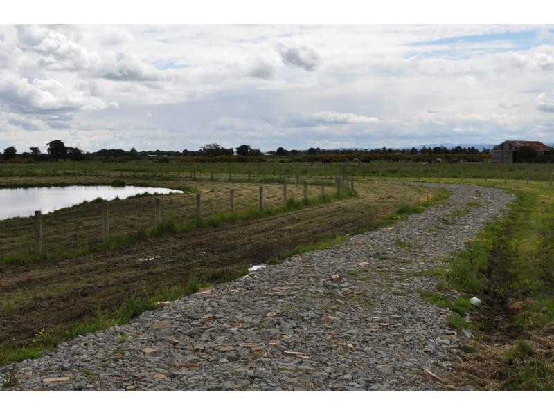 275 McDonald Drain Road, Koo Wee Rup VIC 3981