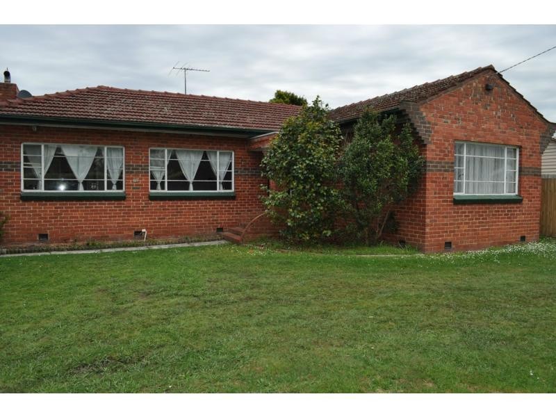 20 Sybella Avenue, Koo Wee Rup VIC 3981
