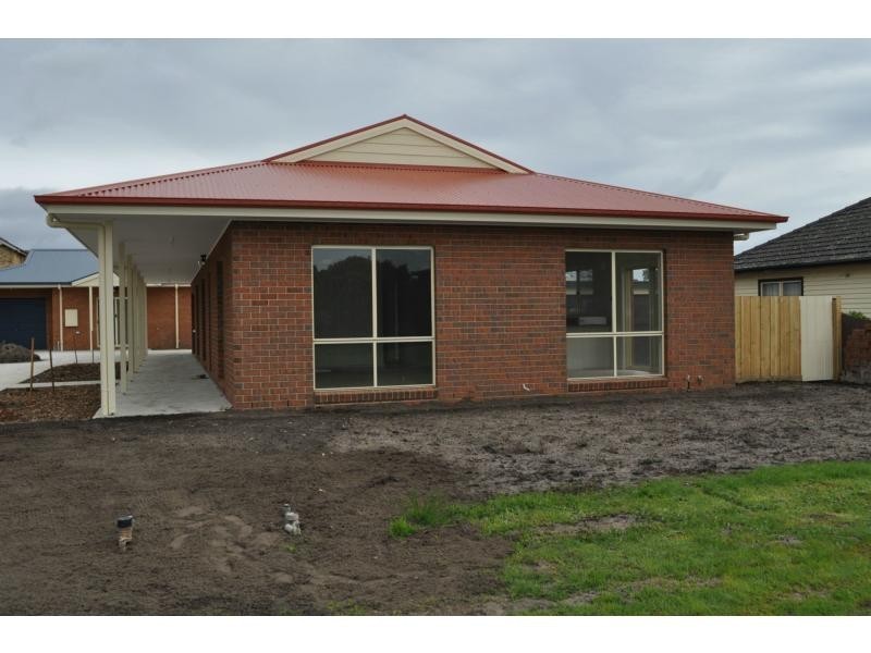 Unit 1/9 Cambridge Street, Lang Lang VIC 3984