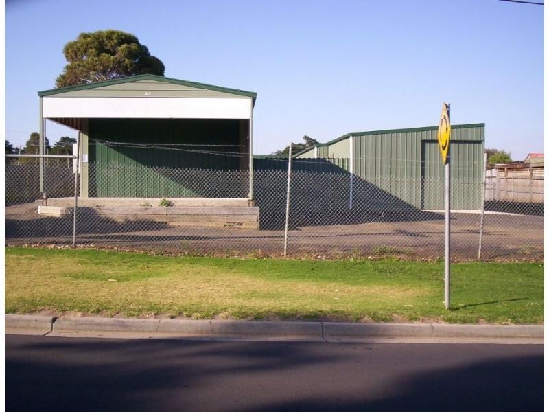 S2/227 Settlement Road, Cowes VIC 3922