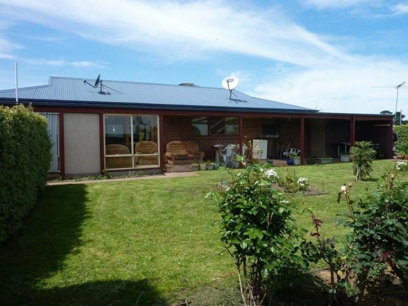 450 Nine Mile Road, Cora Lynn VIC 3814