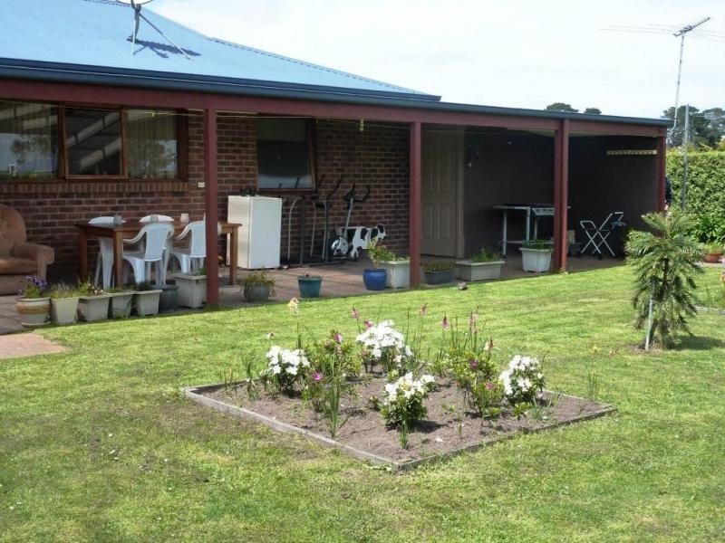 450 Nine Mile Road, Cora Lynn VIC 3814