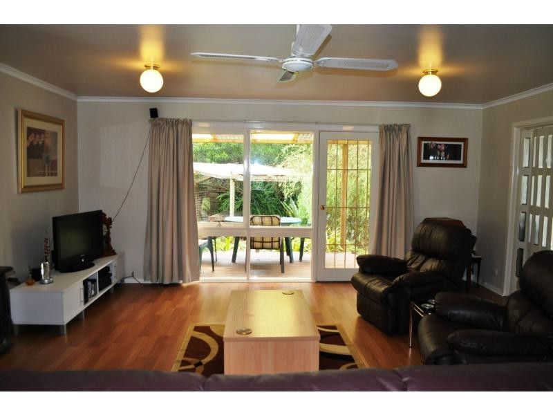 17 Hogans Road, Nyora VIC 3987