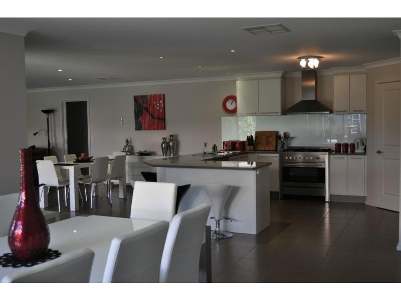 25 Townley Road, Koo Wee Rup VIC 3981