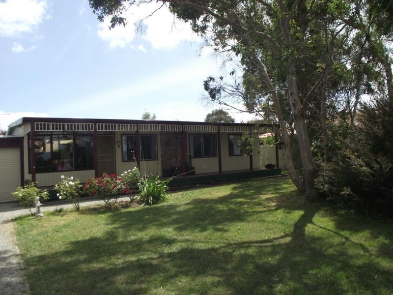 32 Cuthbert Street, Corinella VIC 3984