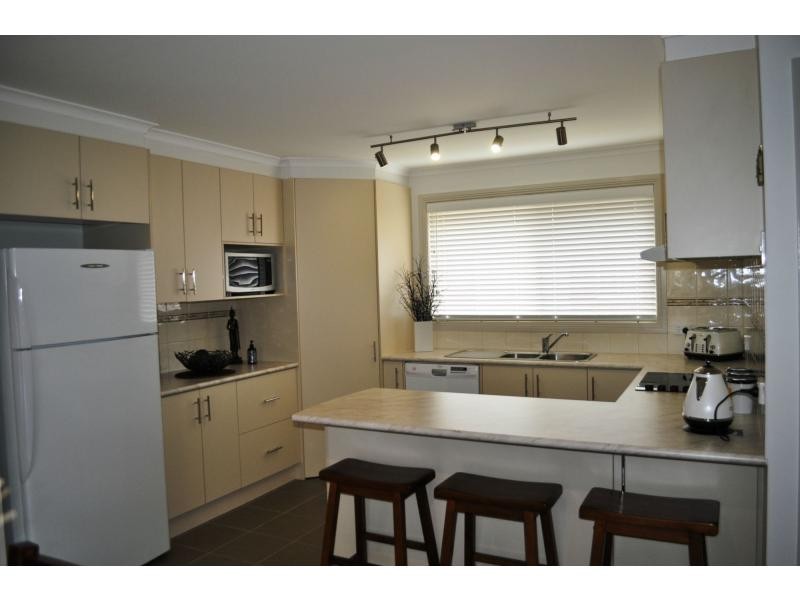 Unit 9/8a Henry Street, Koo Wee Rup VIC 3981