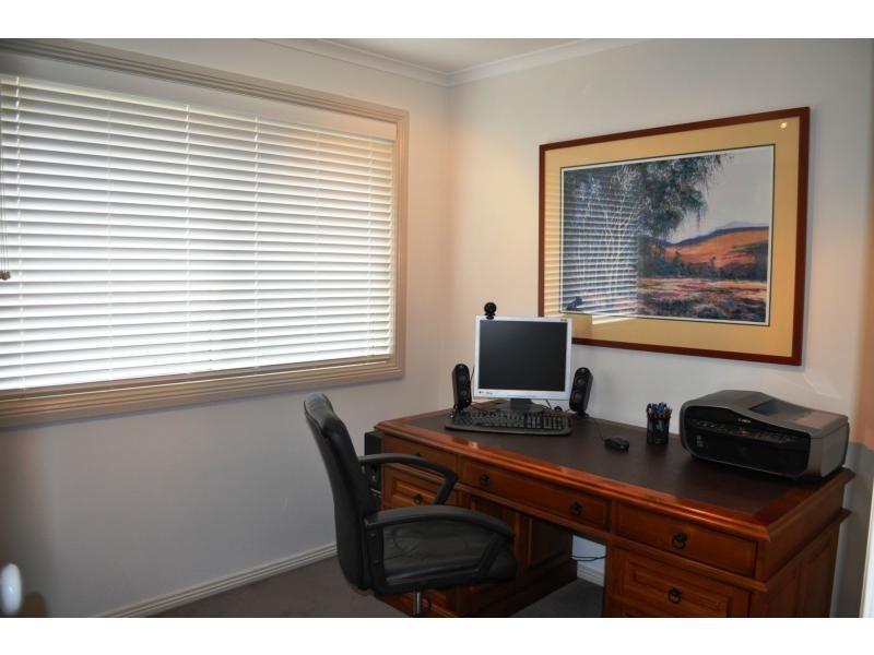 Unit 9/8a Henry Street, Koo Wee Rup VIC 3981