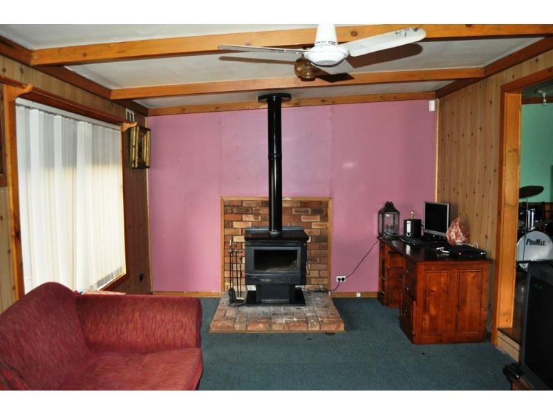 28 Warneet Road, Blind Bight VIC 3980