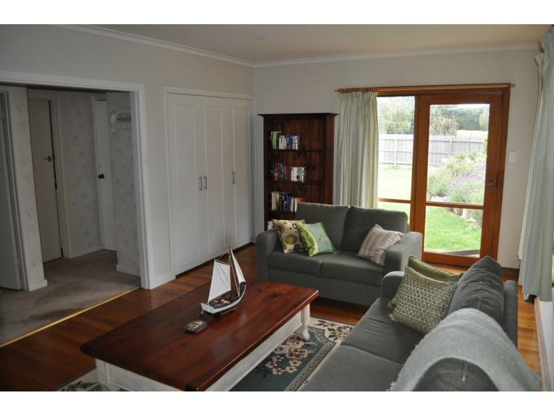 22 Foreshore Road, Jam Jerrup VIC 3984