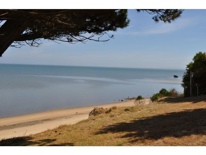 22 Foreshore Road, Jam Jerrup VIC 3984