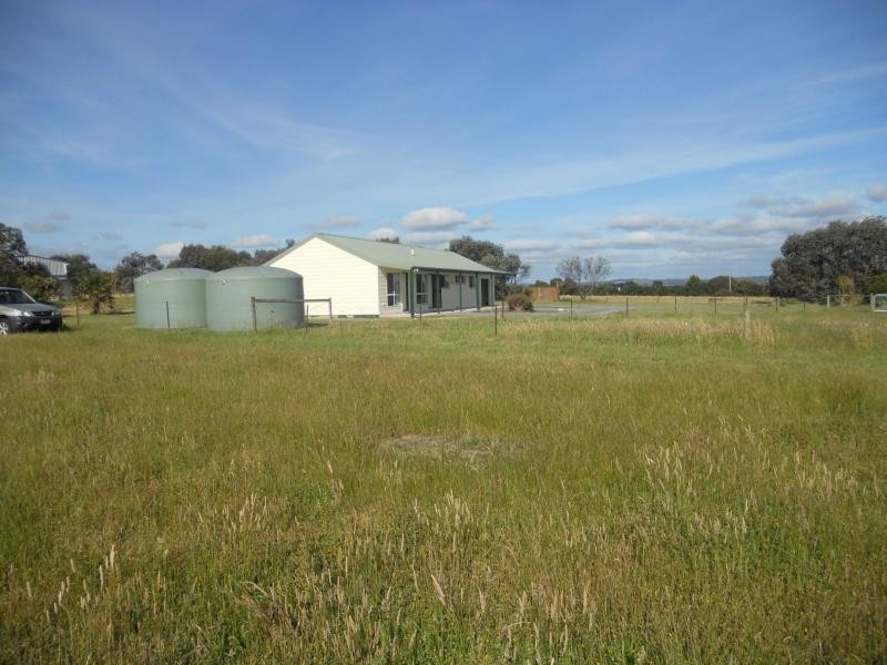 204 Bay Road, Jam Jerrup VIC 3984