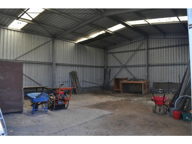 204 Bay Road, Jam Jerrup VIC 3984