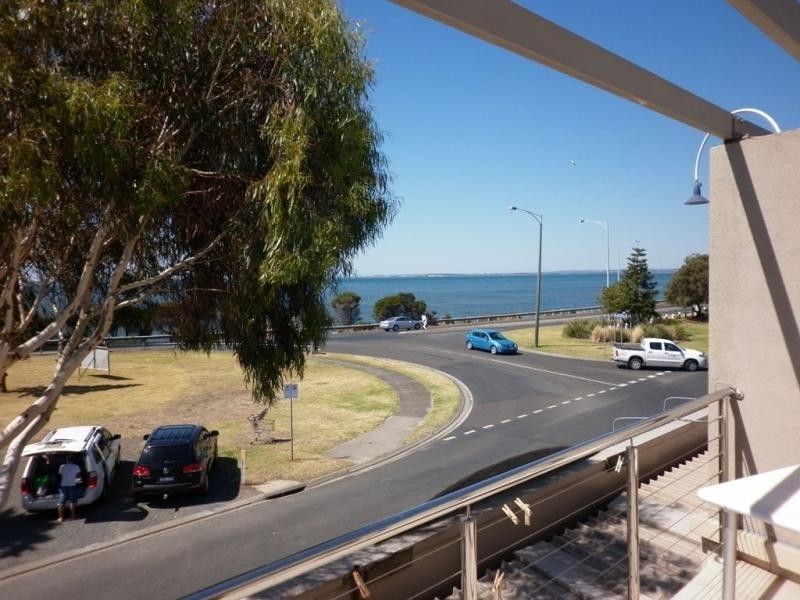 Unit B/129 Marine Parade, San Remo VIC 3925