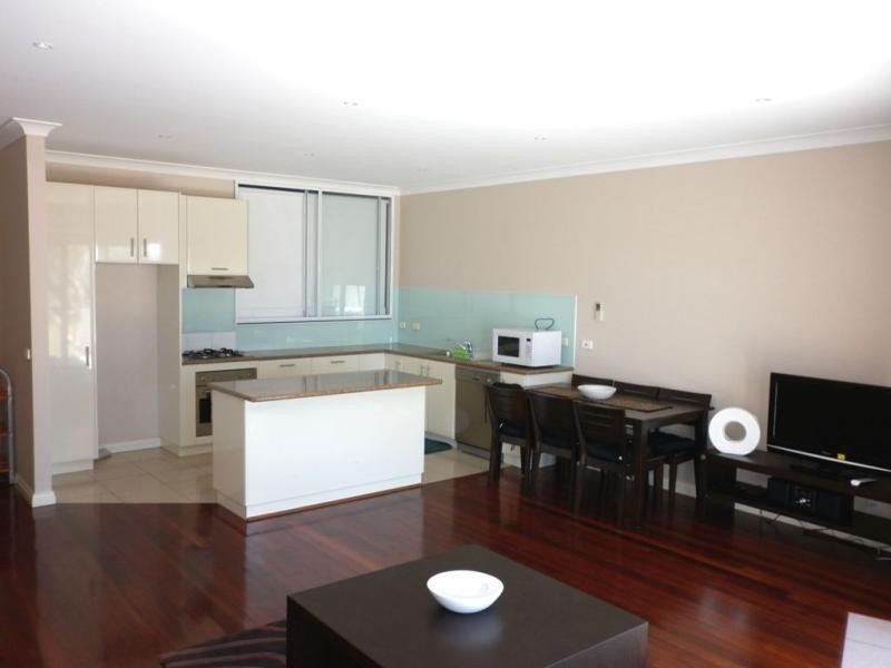 Unit B/129 Marine Parade, San Remo VIC 3925