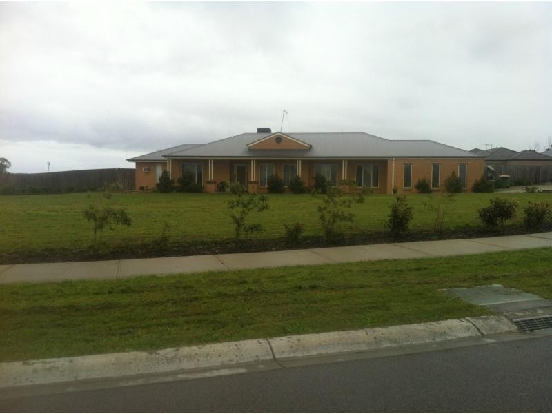 53-55 Gainsborough Avenue, Lang Lang VIC 3984