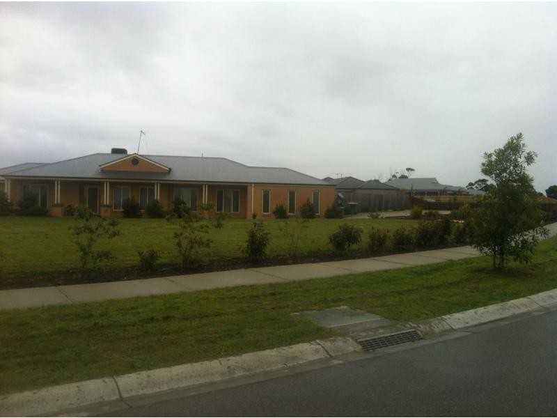 53-55 Gainsborough Avenue, Lang Lang VIC 3984