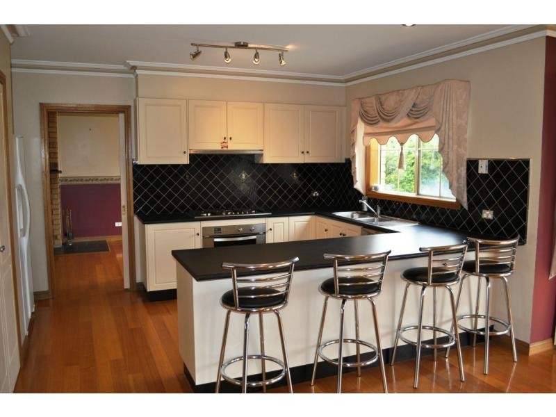 25 Supreme Close, Koo Wee Rup VIC 3981