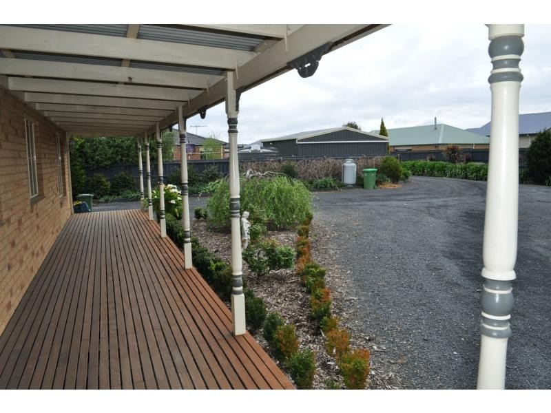 25 Supreme Close, Koo Wee Rup VIC 3981