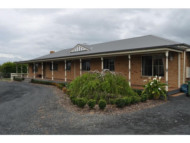 25 Supreme Close, Koo Wee Rup VIC 3981