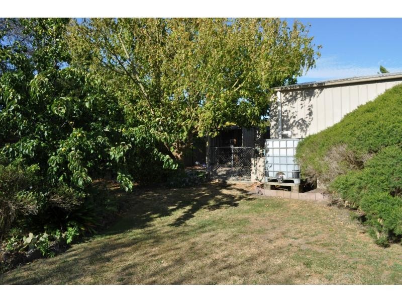 21 Grange Court, Koo Wee Rup VIC 3981