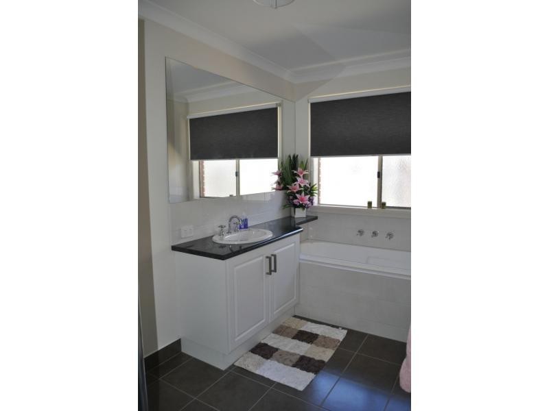 18 Dwyer Court, Koo Wee Rup VIC 3981