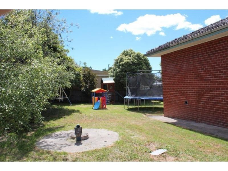 2 Clarence Street, Loch VIC 3945