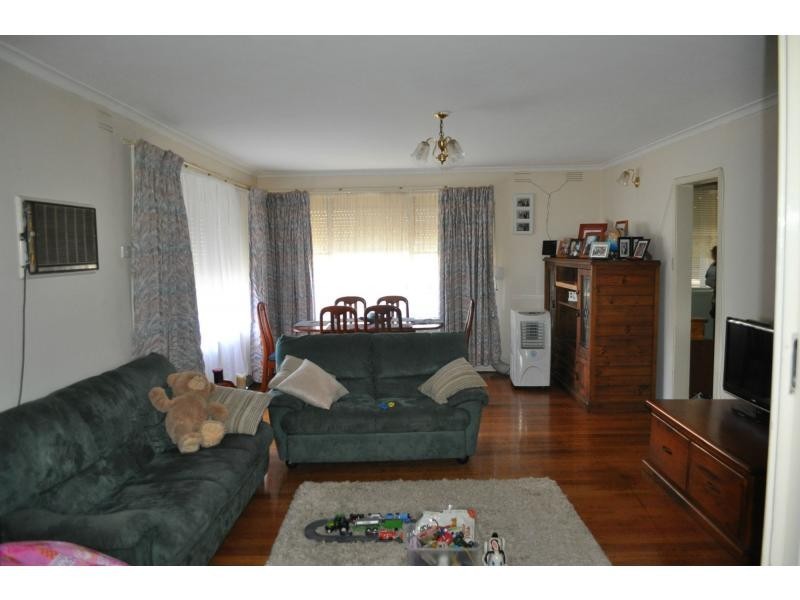 32 Henry Street, Koo Wee Rup VIC 3981