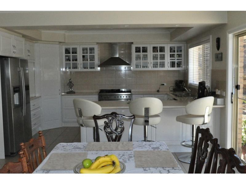 8 Mia Crescent, Nyora VIC 3987