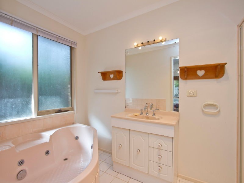 7 Benjamin Court, Somerville VIC 3912