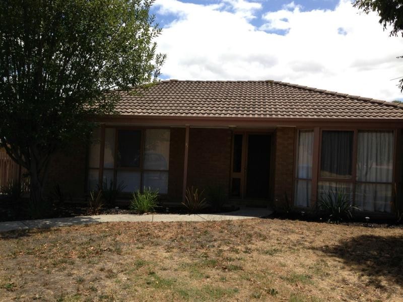 21 Darcy Court, Cranbourne VIC 3977